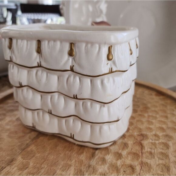 Vintage Baby Planter - Picture 8 of 13